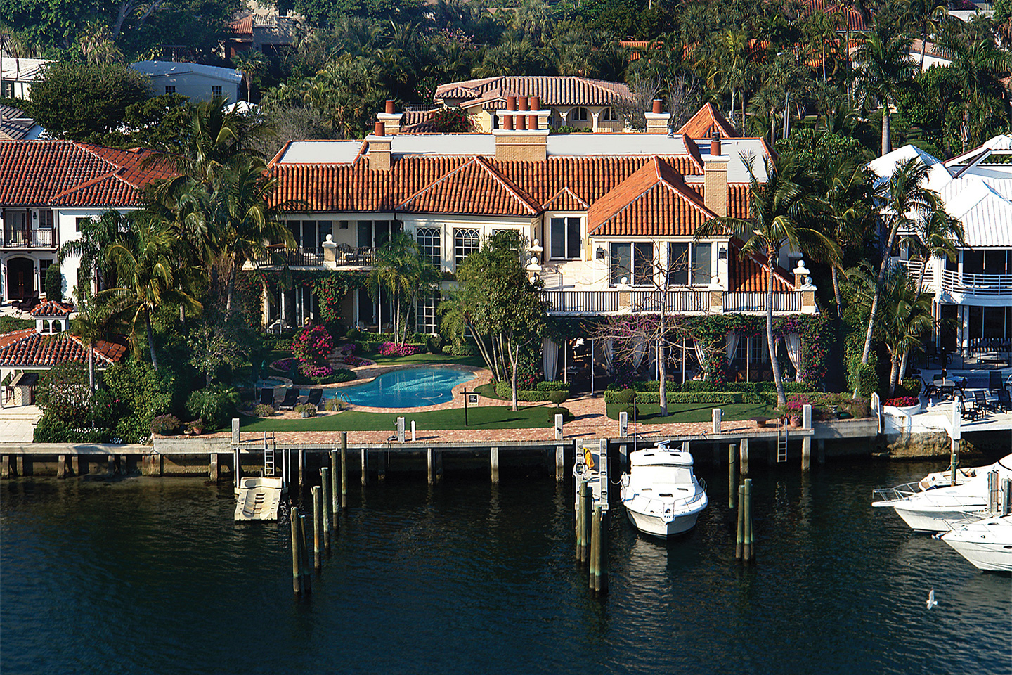 850-lake-drive-aerial